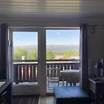 Family-friendly Retreat With Fireplace And Balcony