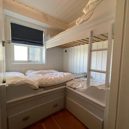 Apartamento Family-friendly Retreat With Fireplace And Balcony Beitostolen